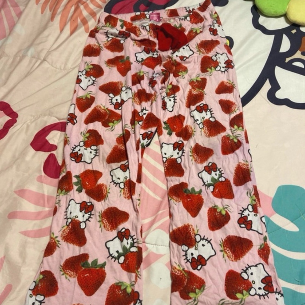 rare sanrio hello kitty strawberry pjs pants
